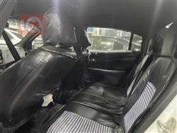 کرایسلەر 200